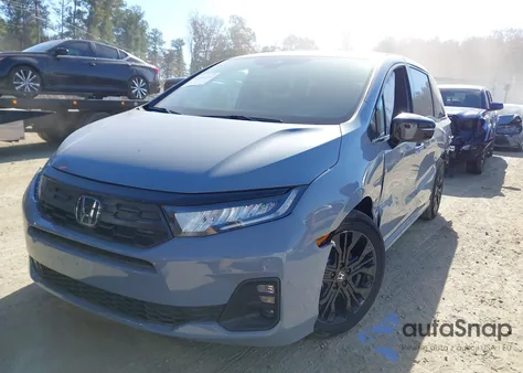 2025 Honda Odyssey Sport-L z USA, uszkodzony, nr VIN 5FNRL6H73SB052651